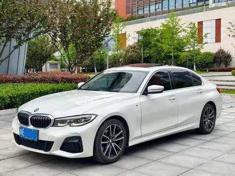 BMW 3 Series 2021
