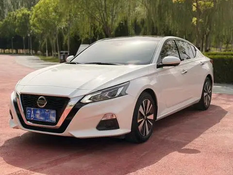 Nissan Teana 2021 — фото 1