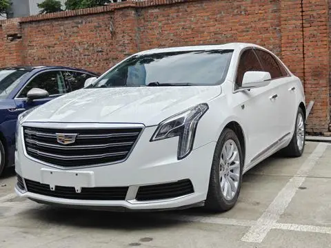 Cadillac XTS 2018 — фото 1