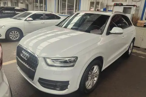 Audi Q3 2015