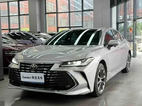 Toyota 亚洲龙 2022