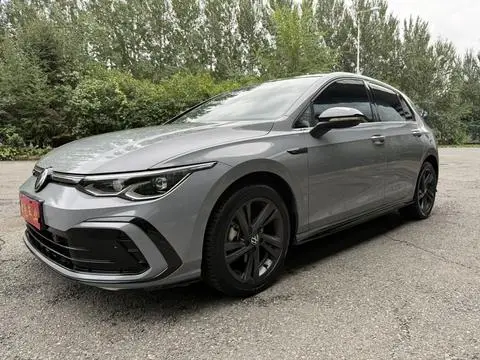Volkswagen Golf 2022