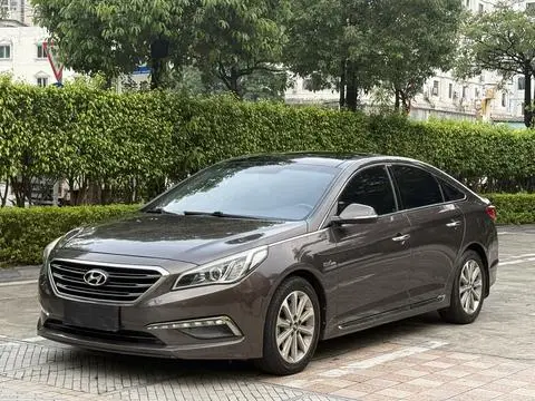Hyundai 索纳塔九 2015 — фото 1