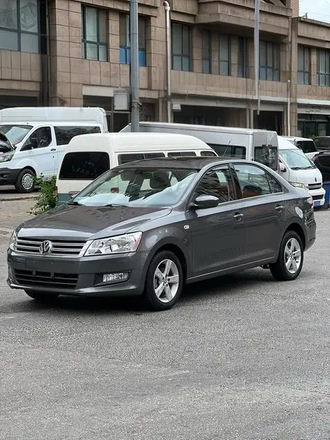 Volkswagen 桑塔纳 2013