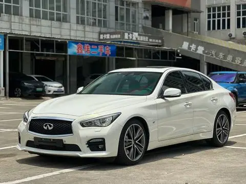 Infiniti Q50 2014