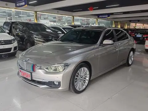 BMW 3 Series 2018 — фото 1