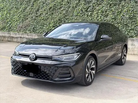 Volkswagen Passat 2025