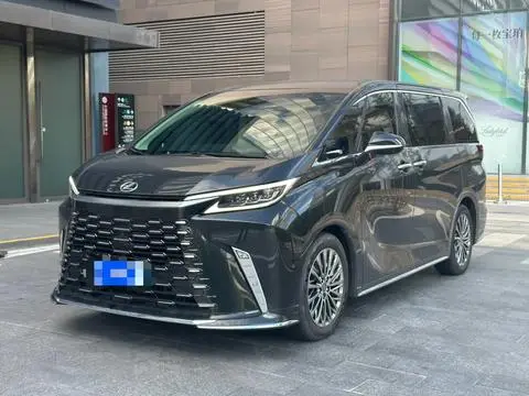 Lexus LM 2026