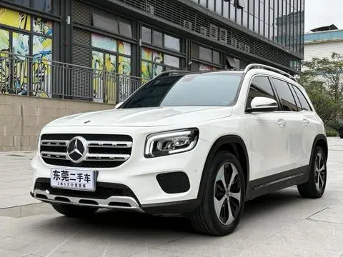 Mercedes-Benz GLB 2022 — фото 1