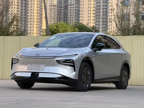 XPeng 小鹏G7 2025