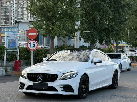 Mercedes-Benz C-Class 2021