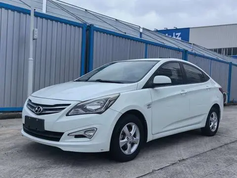 Hyundai 瑞纳 2014