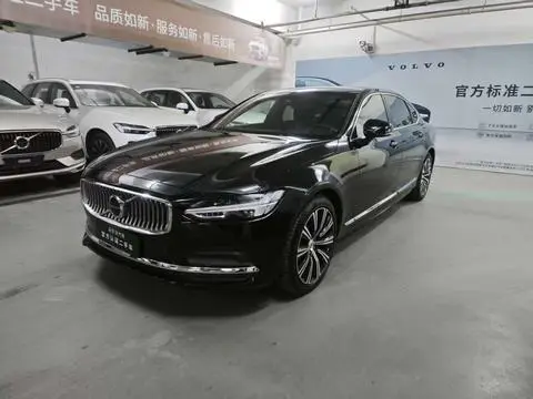 Volvo S90 2025