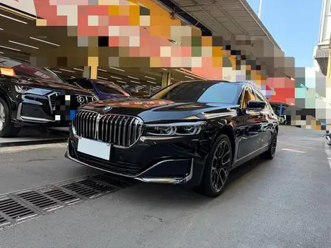 BMW 7 Series 2021