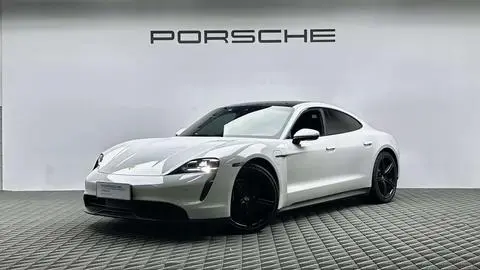 Porsche Taycan 2020