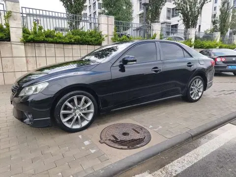 Toyota Reiz 2012