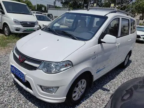 Wuling Hongguang 2015