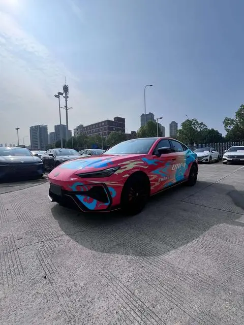 Changan UNI-V 2025