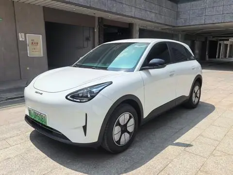 Geely 星愿 2025 — фото 1