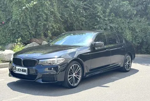 BMW 5 Series 2019