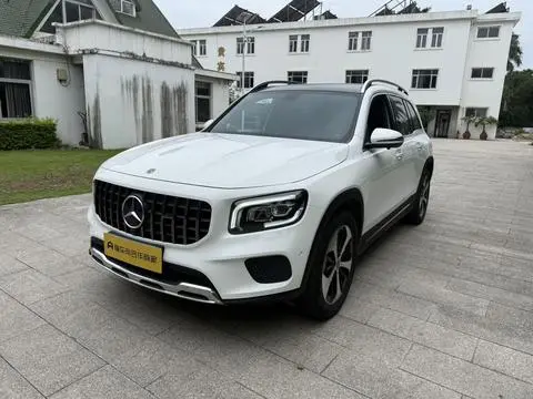 Mercedes-Benz GLB 2022