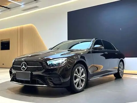 Mercedes-Benz E-Class 2023