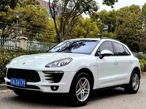 Porsche Macan 2014