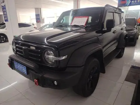TANK 300 2023