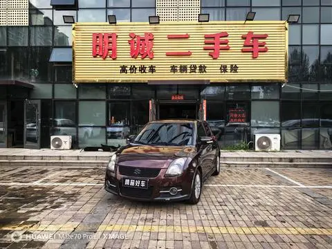 Suzuki 雨燕 2011