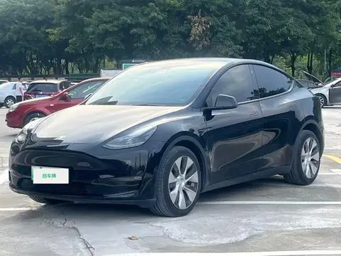 Tesla Model Y 2021 — фото 1
