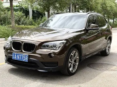 BMW X1 2014 — фото 1