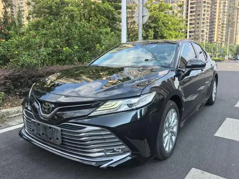 Toyota Camry 2019