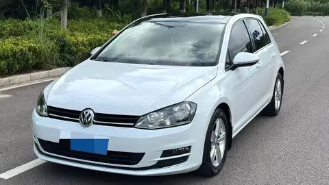 Volkswagen Golf 2015 — фото 1