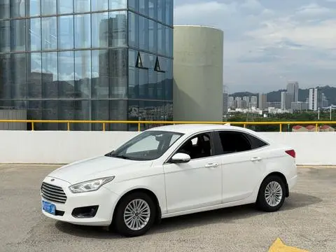Ford Escort 2015