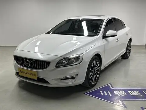 Volvo S60 2019