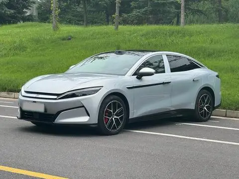 BYD Han L EV 2025