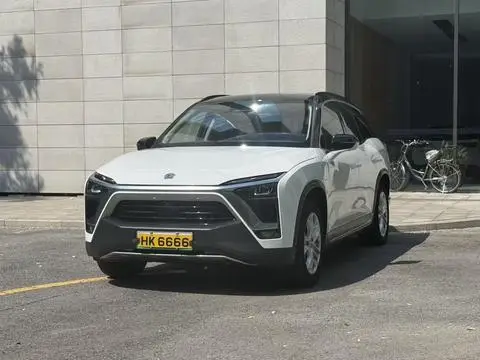 NIO ES8 2018