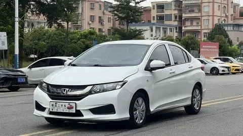 Honda 锋范 2019 — фото 1