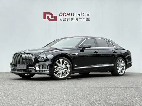 Bentley 飞驰PHEV 2022