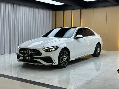 Mercedes-Benz C-Class 2022
