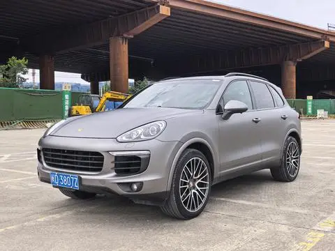 Porsche Cayenne 2016