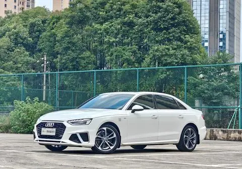 Audi A4L 2020