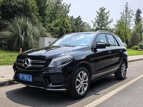 Mercedes-Benz GLE 2016