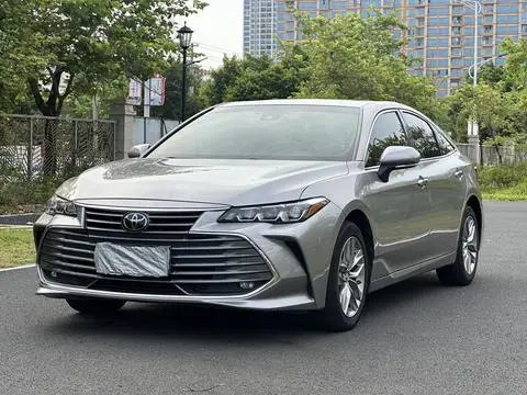 Toyota 亚洲龙 2021