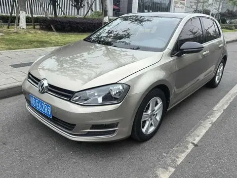 Volkswagen Golf 2017 — фото 1