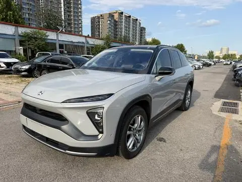 NIO ES6 2020