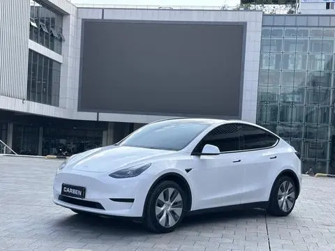 Tesla Model Y 2022 — фото 1
