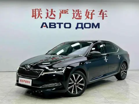 Skoda Superb 2024