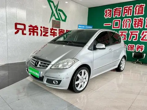 Mercedes-Benz A-Class 2011
