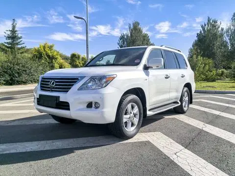 Lexus LX 2009